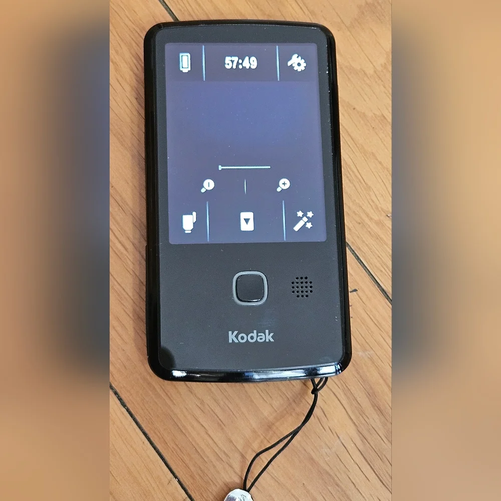 Kodak PLAYTOUCH High Definition Camcorder 1080p HD Video Camera